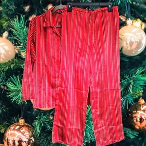 S🎄Reitmans Vibrant Red Striped Silky  Pajama Set